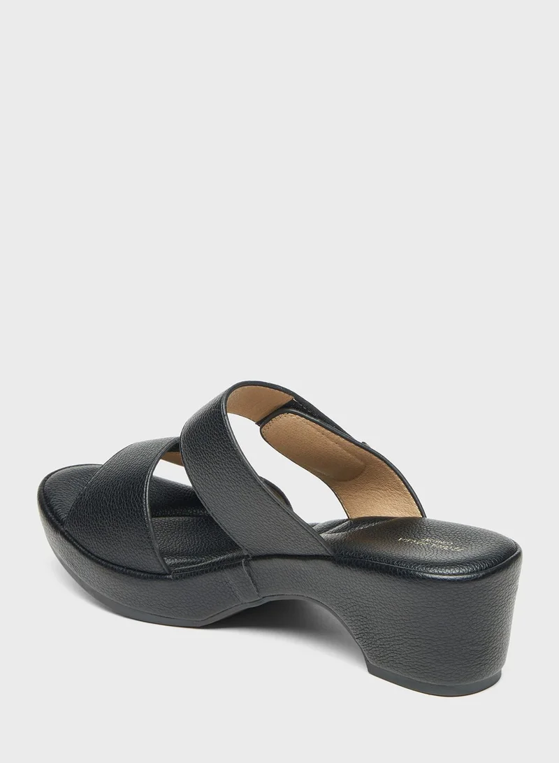 shoexpress Comfort Sandals