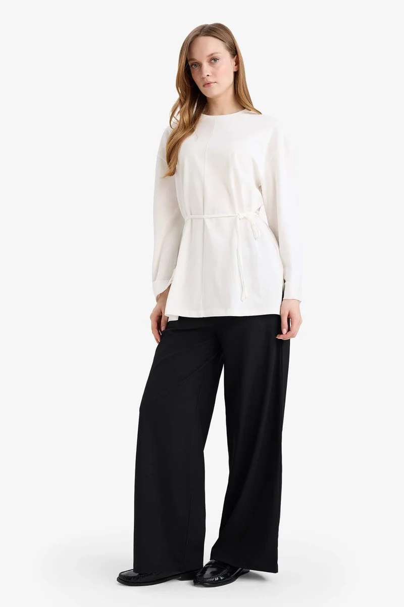 ديفاكتو Loose Fit Crew Neck Long Sleeve Tunic