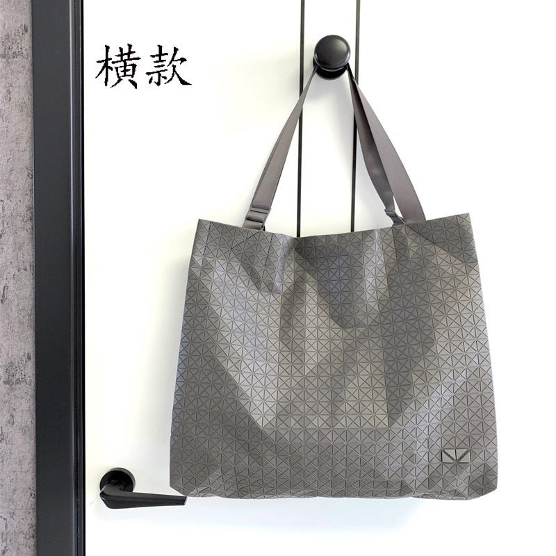 Original Autumn New Geometric Tote Bag Silicone Rhombic Large Capacity Shopping Bag Shoulder Handbag Women'S Travel Bag - Image 4