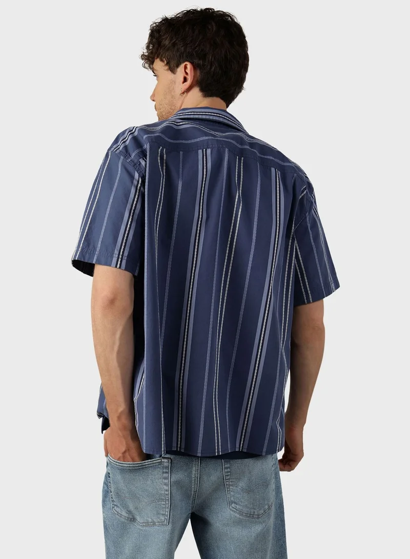 امريكان ايجل Relax Fit Tropical Printed  Shirt