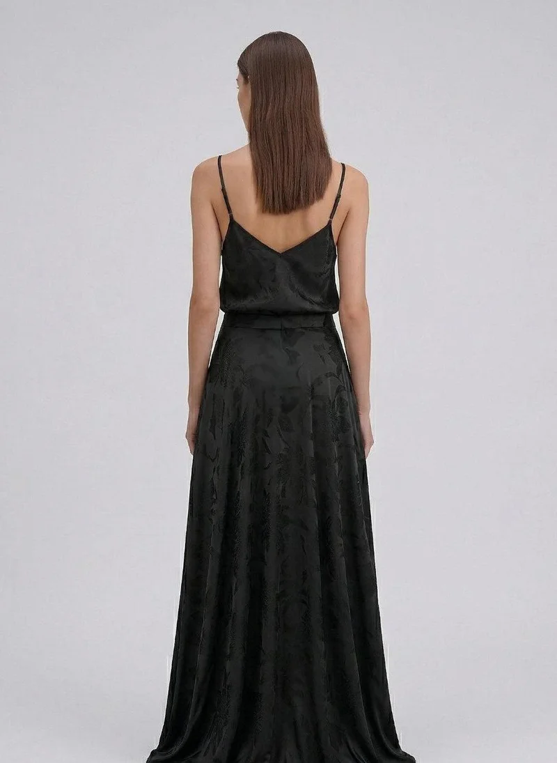 جانارا جونز Black Jacquard Sakura Maxi Skirt
