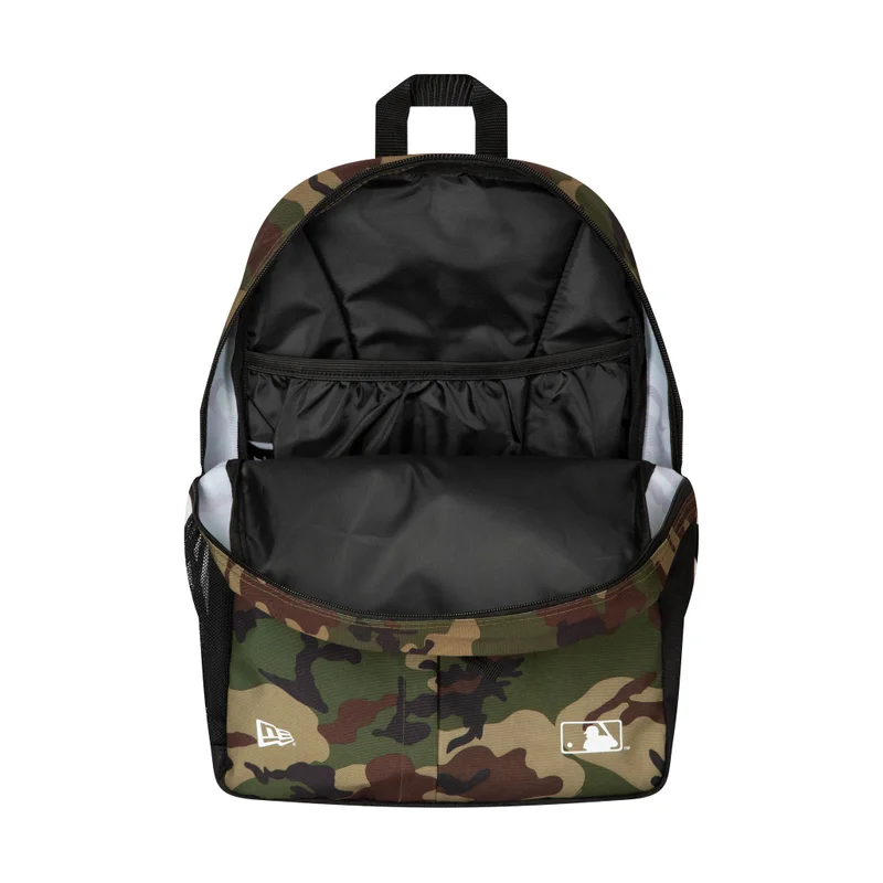 اتش اند ام حقيبة الظهر نيويورك يانكيز بسحاب للأسفل