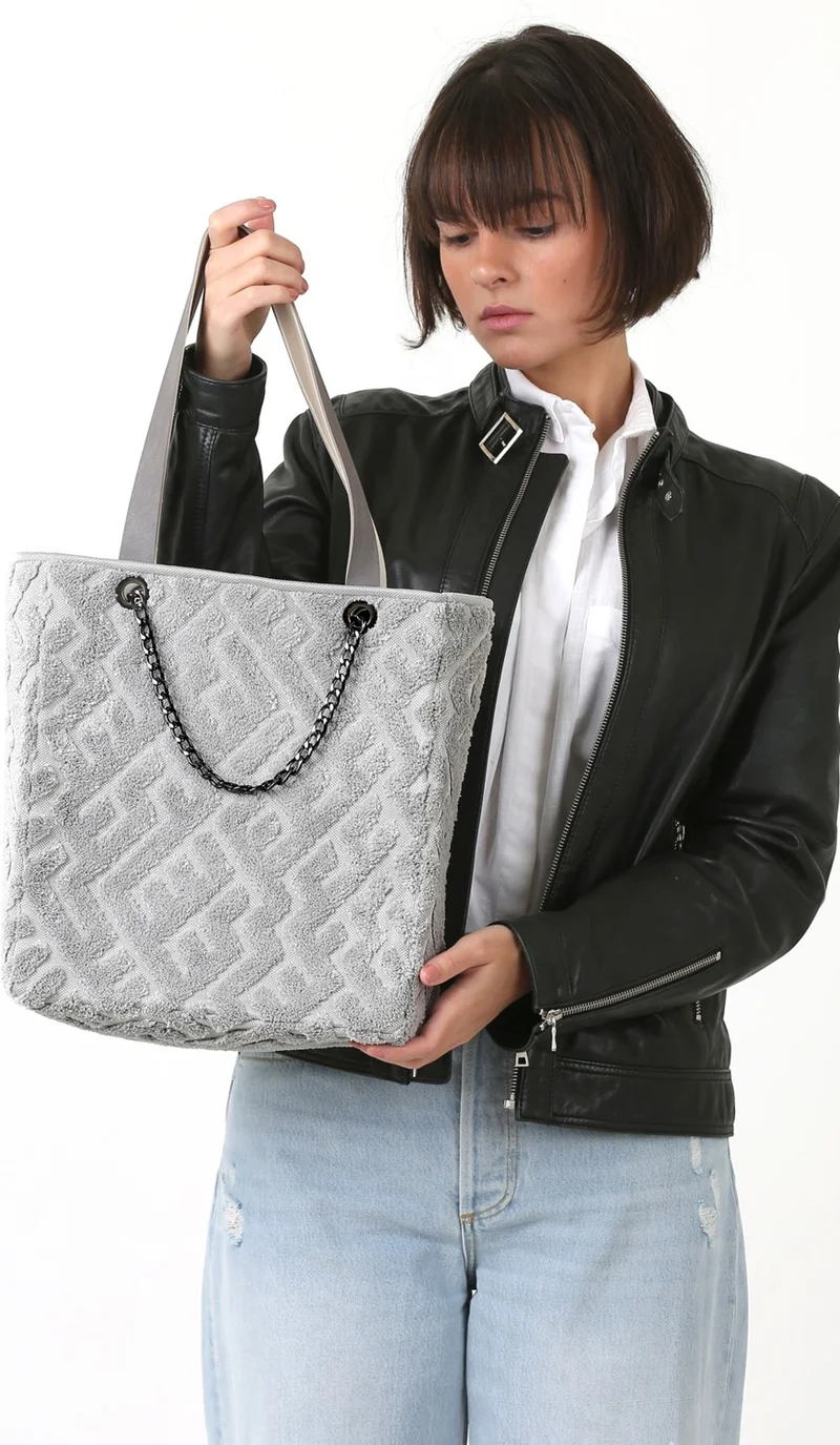 Hamur Dough Women's Fabric Hand and Shoulder Bag Maze Gray Fur Plush Knitted Handbag