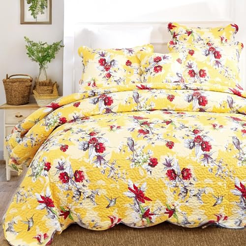 DaDa Bedding Radiant Sunshine Yellow Floral Bedspread Set Hummingbirds Farmhouse Red Flowers Garden Quilted Coverlet Scalloped Edges Bright Vibrant MultiColorful Queen 3Pieces