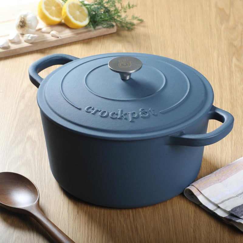 Crock-Pot Artisan 5-Quart Round European Enameled Cast Iron Dutch Oven with Lid â€“ Matte Navy Blue, Durable Oven Safe Cookware - Image 4