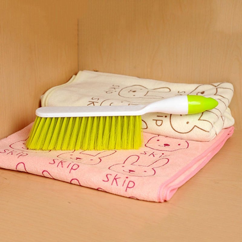 Thickened Anti-Static Bed Cleaning Brush 3pcs Set, Non-Slip Dusting Brush for Quilt and Sofa, Household Cleaning Tool for Living Room and Bedroom Random Color - Image 3