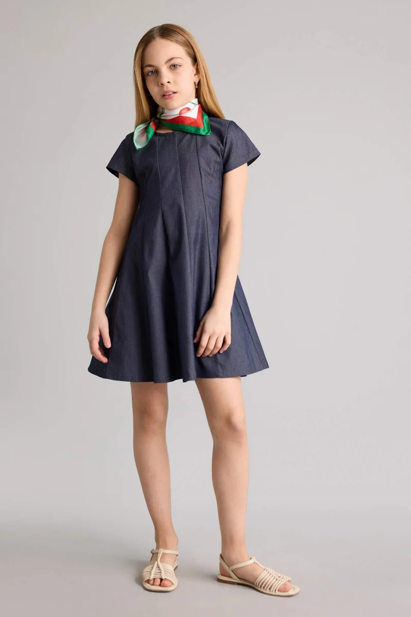 ديفاكتو Regular Fit 3/4 Sleeve Woven Dress