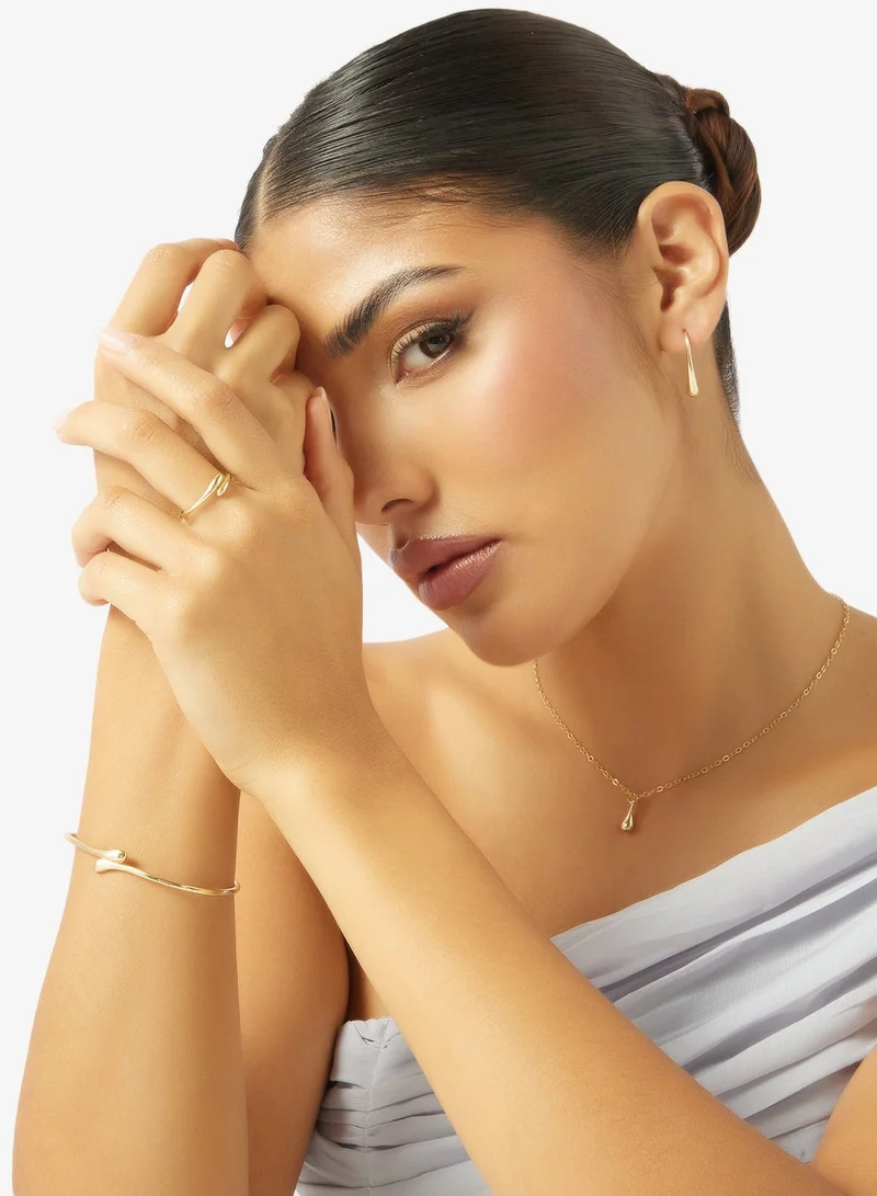 ايلا طقم مجوهرات ذهبي رقيق