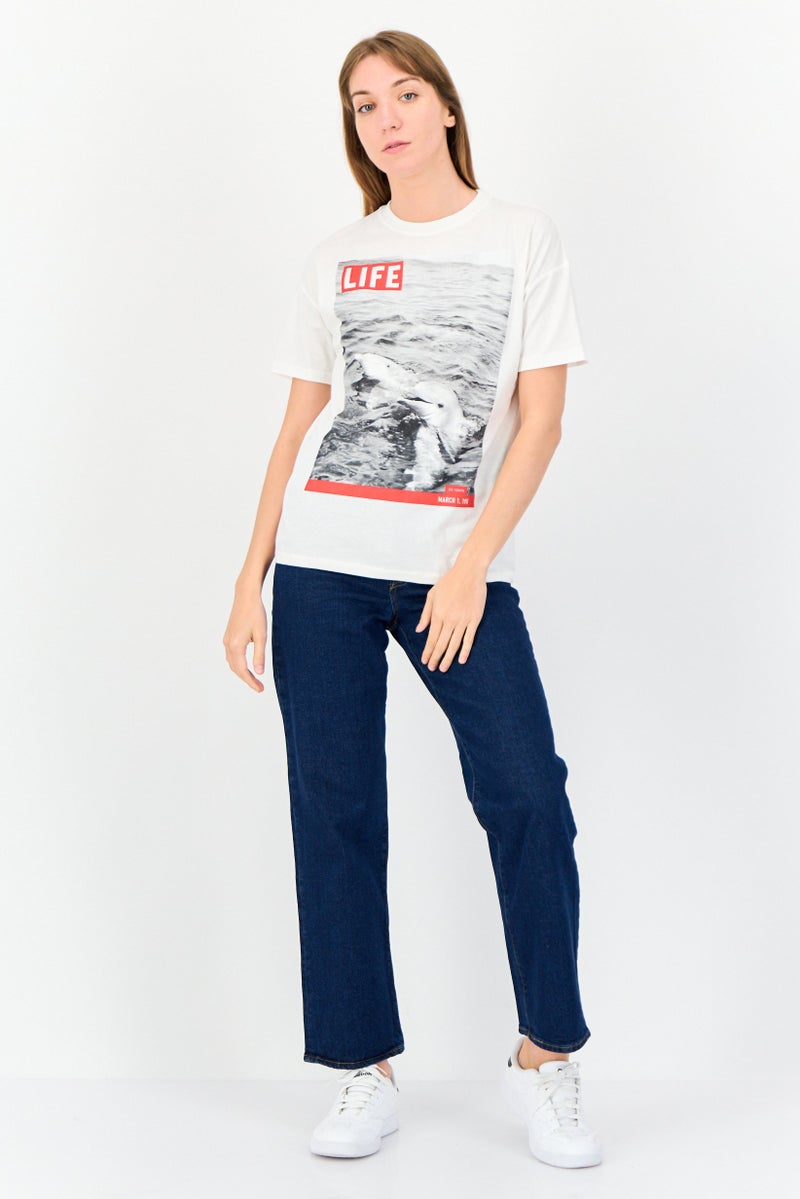 Pull & Bear Women Crew Neck Short Sleeves Graphic Print T-shirt White  - Image 4