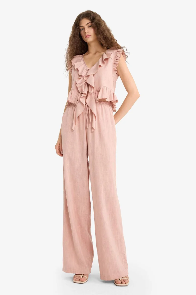 ديفاكتو Wide Leg Regular Waist Standard Length Trousers