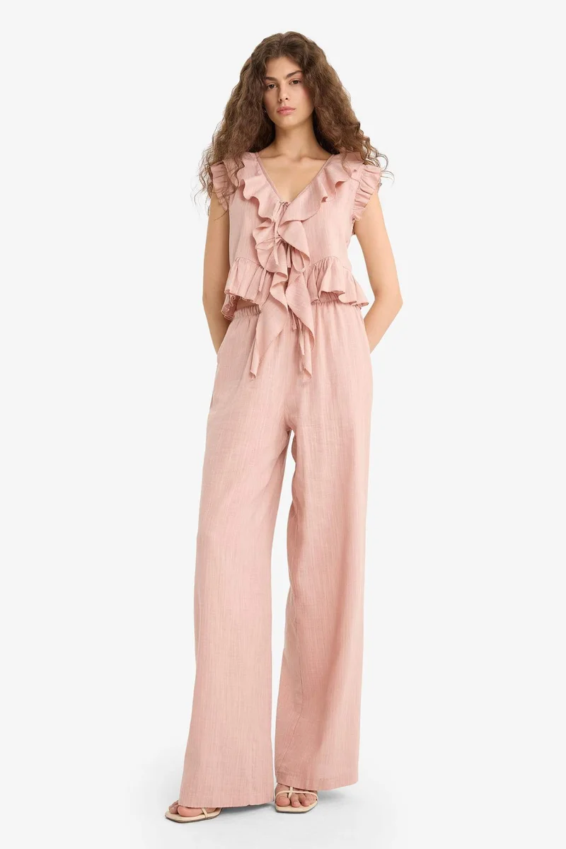 ديفاكتو Wide Leg Regular Waist Standard Length Trousers