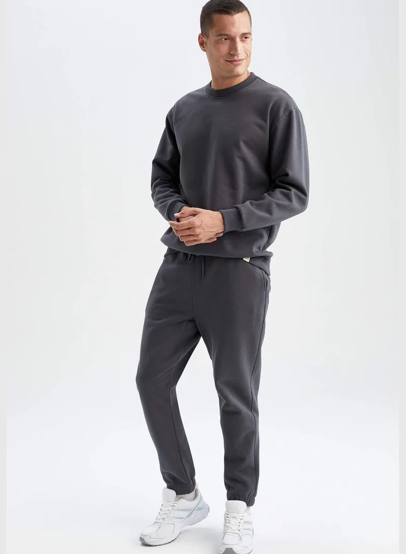 ديفاكتو Regular Fit Shirred Sweatpants