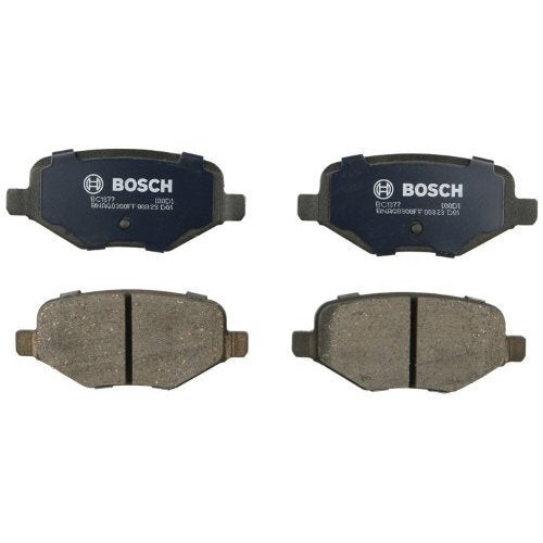 BOSCH مجموعة وسادات الفرامل السيراميكية الهادئة من بوش BC1377 - متوافقة مع بعض سيارات فورد إيدج، إكسبلورر، فليكس، شرطة إنترسيبتور يوتيليتي، تورس؛ لينكولن MKS، MKT، MKX؛ خلفي - Image 3