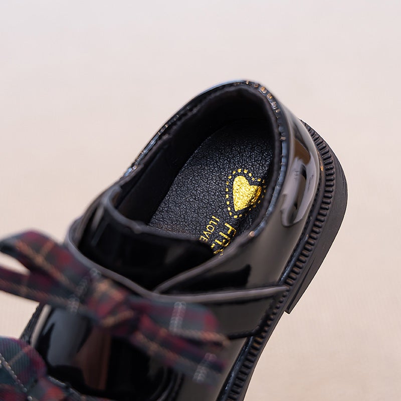 Girls'' Princess Shoes 2025 New Autumn and Winter Children''s Small Leather Shoes for Girls, Black Loafers, Soft-Soled Single Shoes - Image 3
