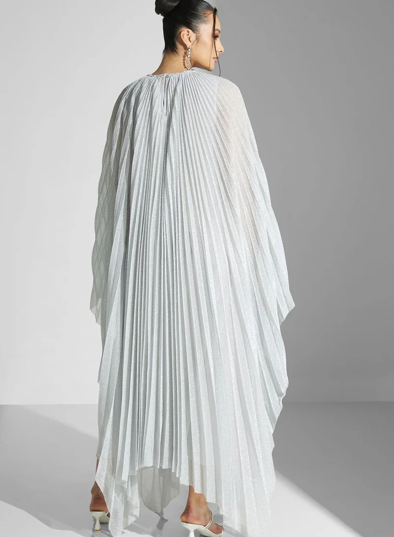 Namshi x Shimmer Pleated Kaftan
