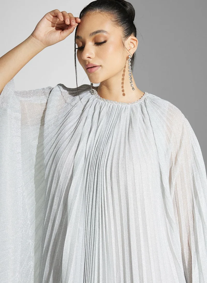 Namshi x Shimmer Pleated Kaftan