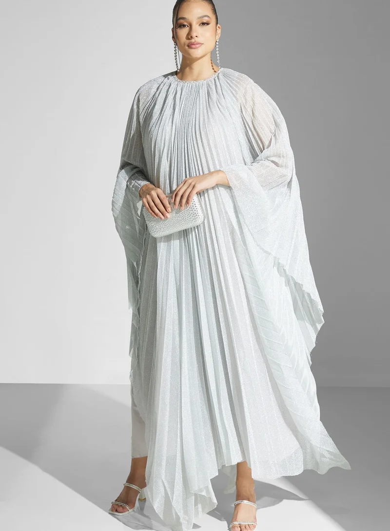 Namshi x Shimmer Pleated Kaftan