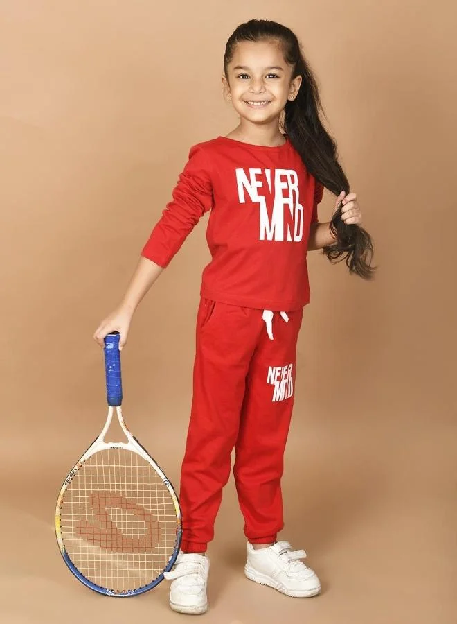 ليل بيكس طقم بلوزة بطبعة لا يهم مع بنطلون رياضي