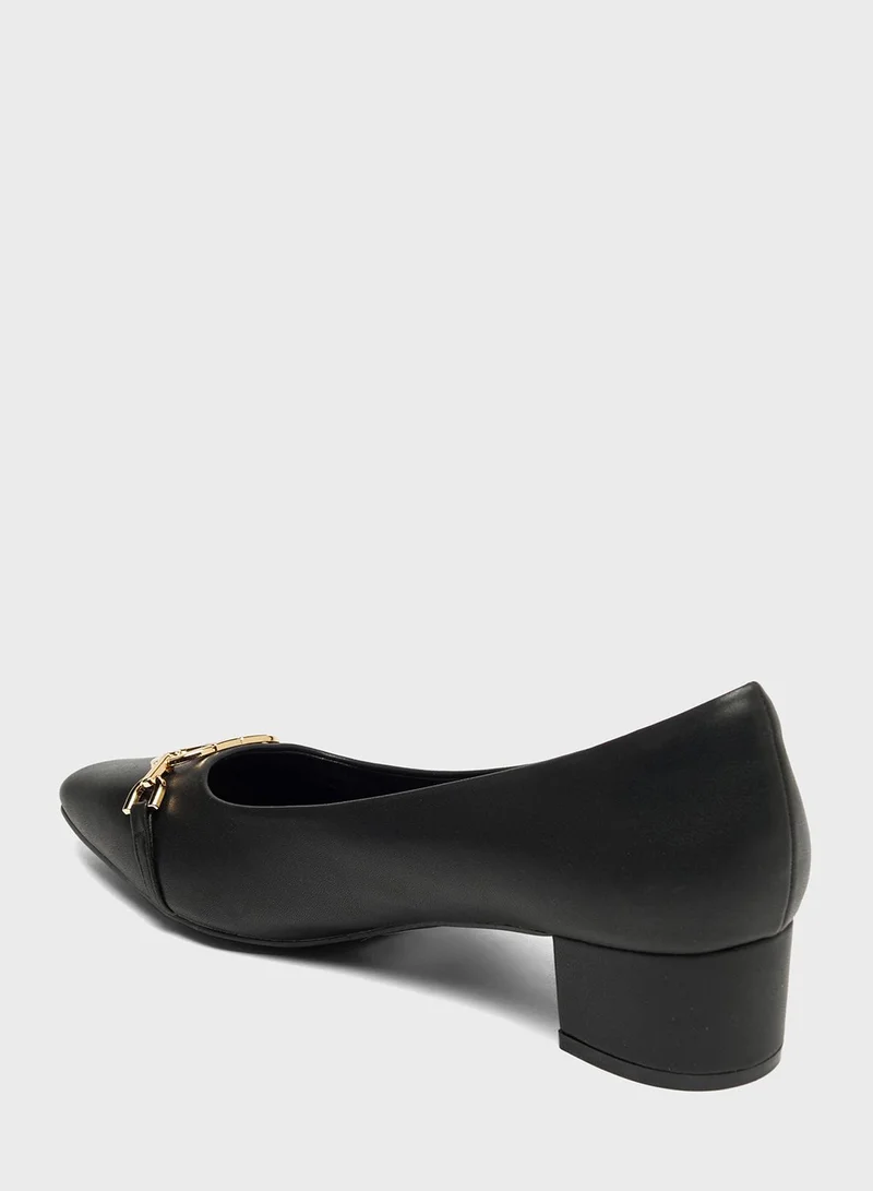 ايل Close Toe Low Heels Pumps