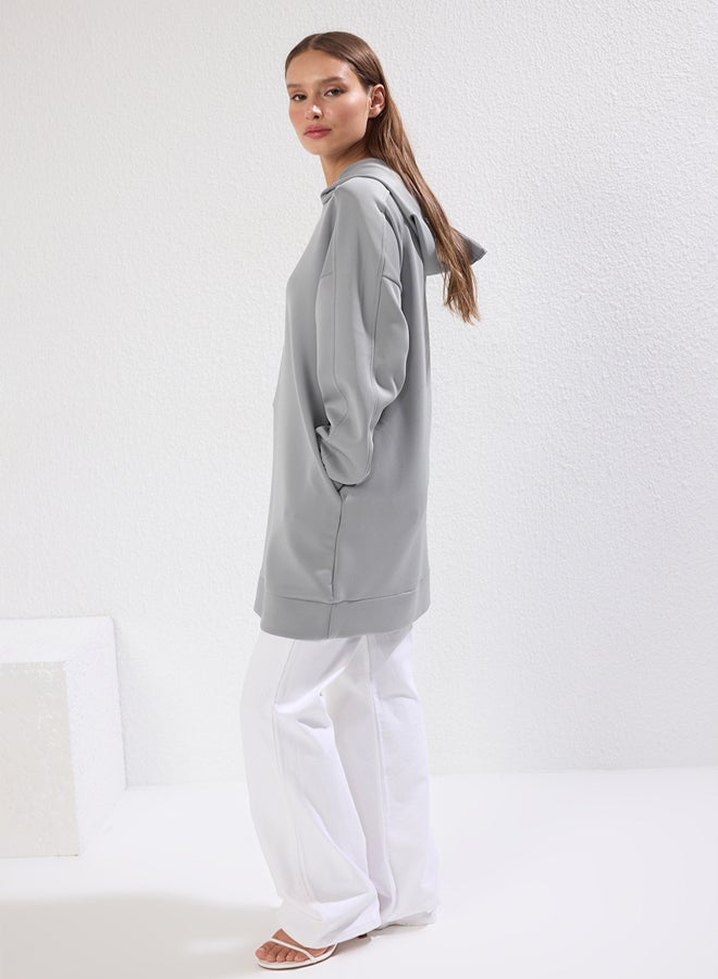 trendyol Grey Wide Fit Oversize Hooded Pocket Scuba Knitted Sweatshirt - Image 2
