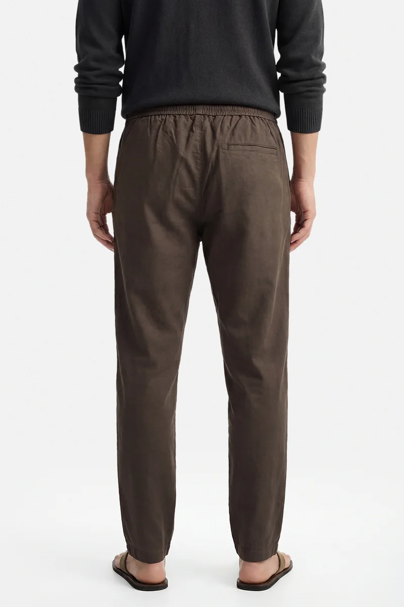 SNITCH Dark Brown Solid Relaxed Casual Track Pants