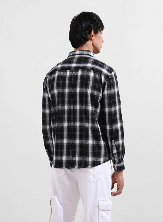 The Indian Garage Co Men Relaxed Fit Striped Cutaway Collar Full Sleeves Shirt