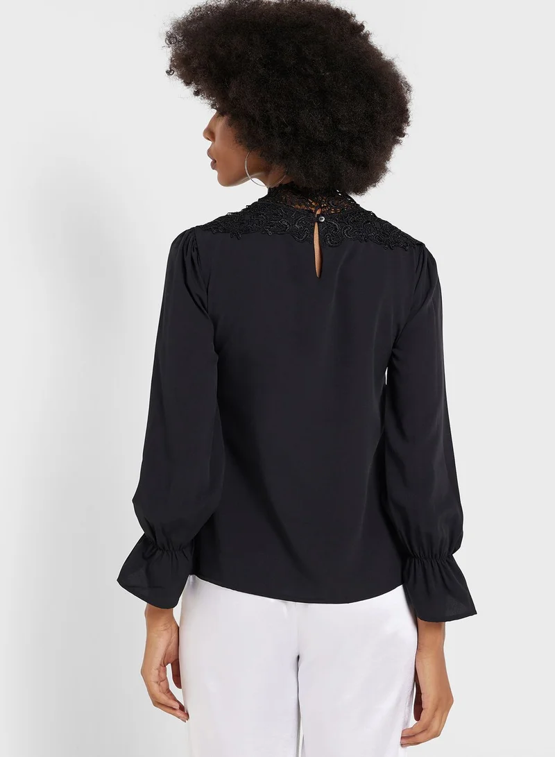 ايلا Laee Trim Top