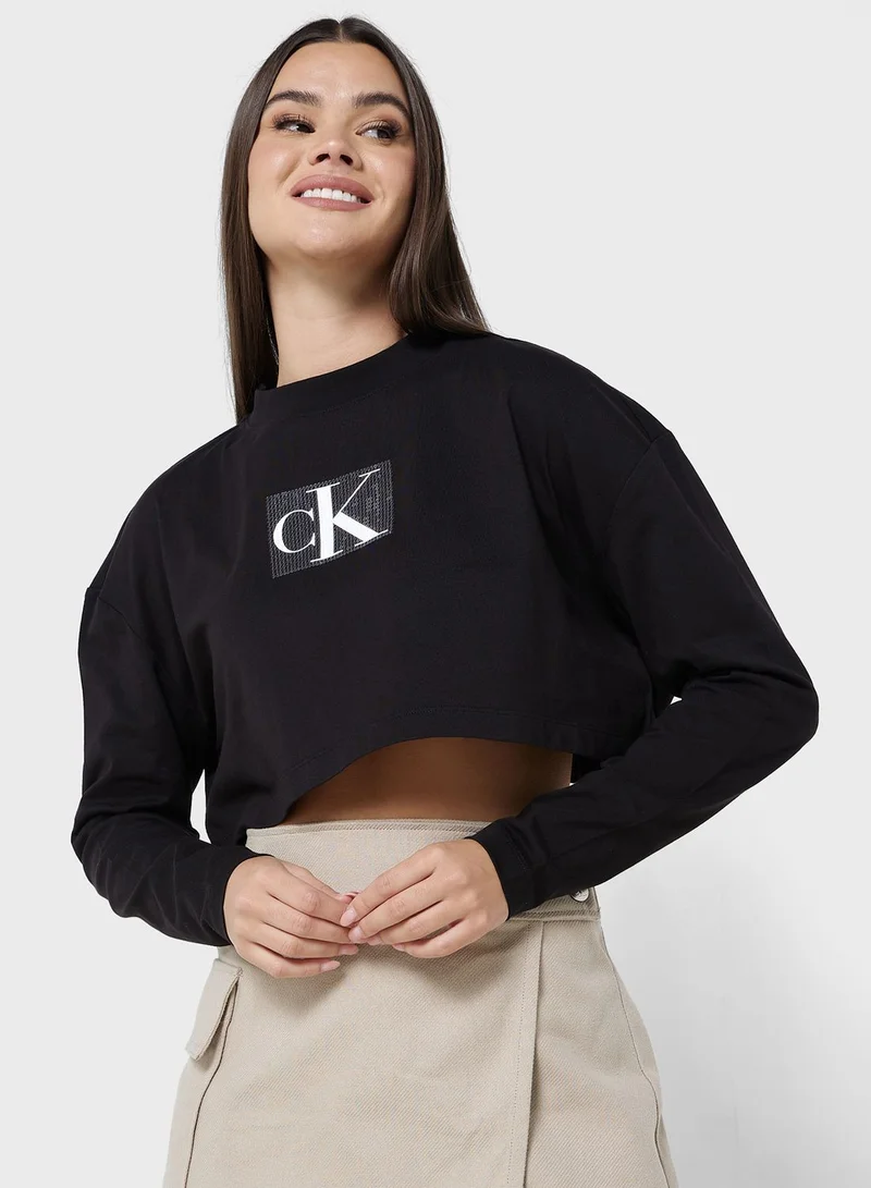 Calvin Klein Jeans Logo Printed Crew Neck Crop Top