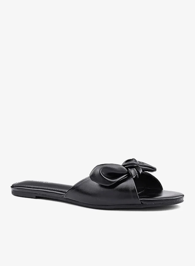 IconStyle Gala Sandals in Patent Leather