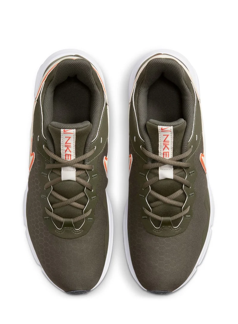 Nike Legend Essential 2