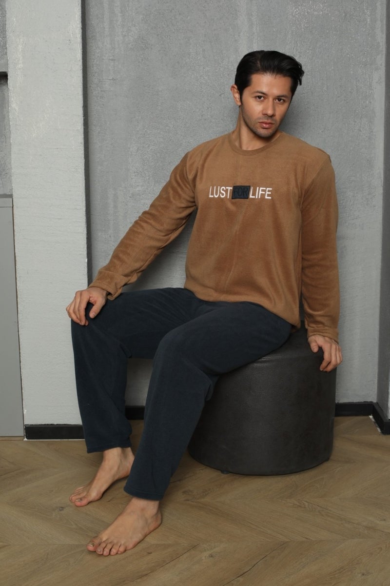 Sude Homewear Men's Letter Detailed Polar Fleece Pajama Set  - Image 1