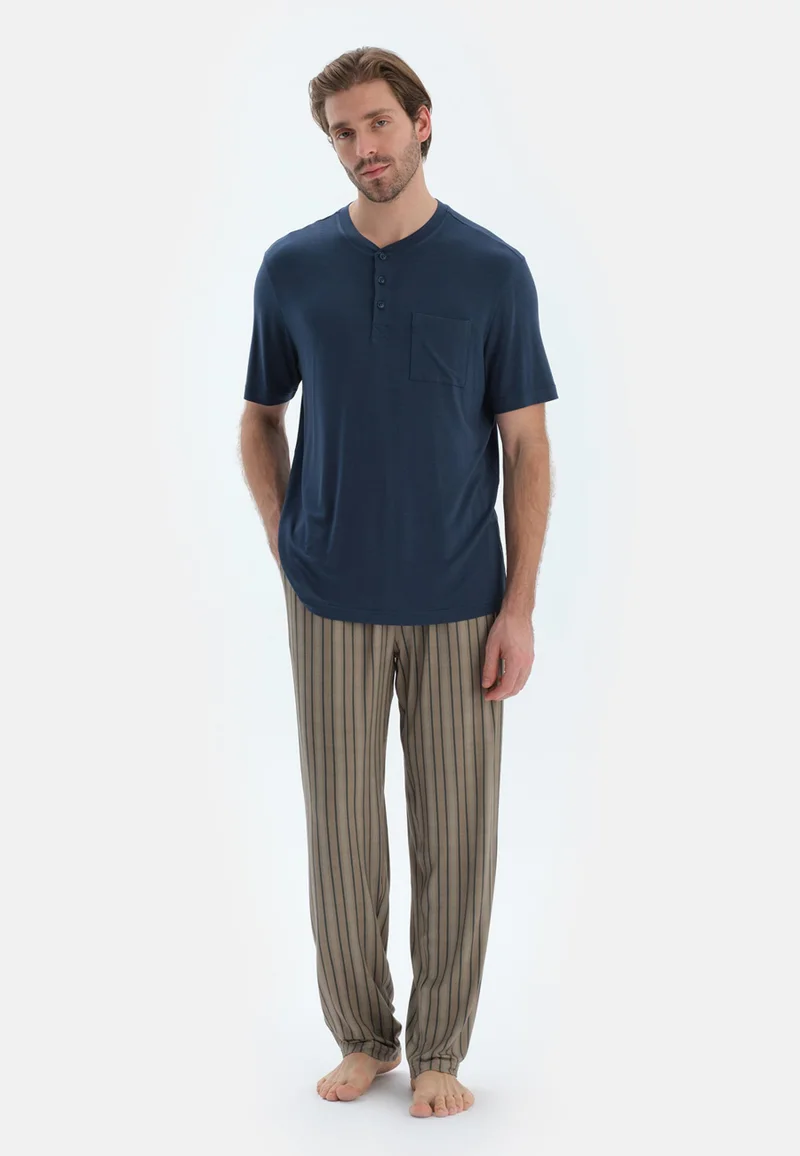 Regular/Classic Fit T-shirt & Trousers Pajama Sets Crew Neck Cotton Blend Sleepwear