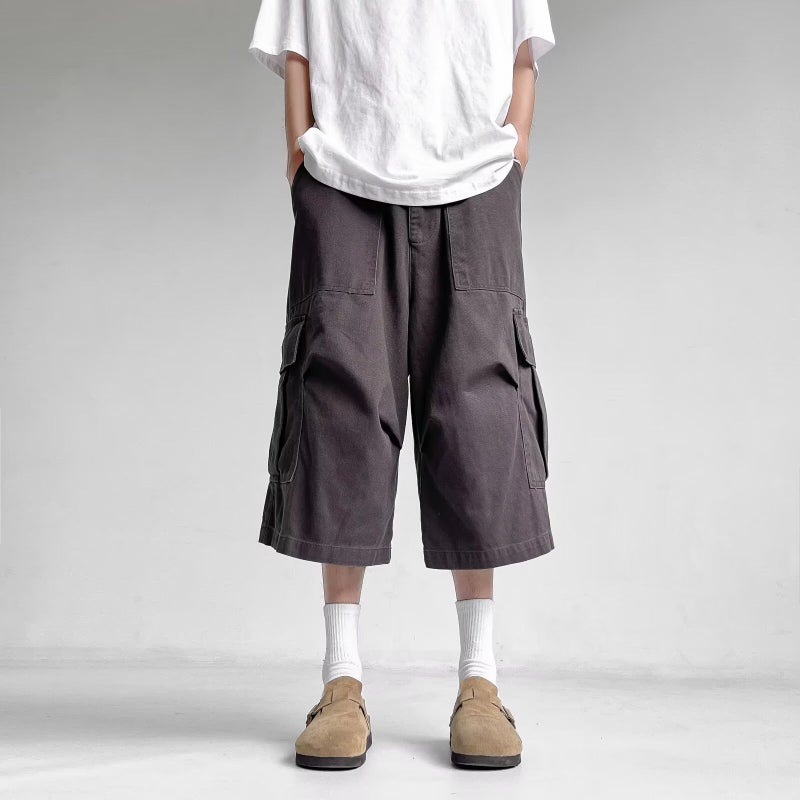 Retro American Multi-Pocket Cargo Shorts for Men Khaki  - Image 2