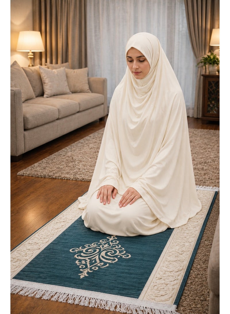 Velvet prayer mat set with plain open square wrap prayer robe, size 2x3. These sets feature a soft and flexible material, making them an excellent choice for worship. They are very suitable and valuable as gifts or giveaways on religious and social occasions.
