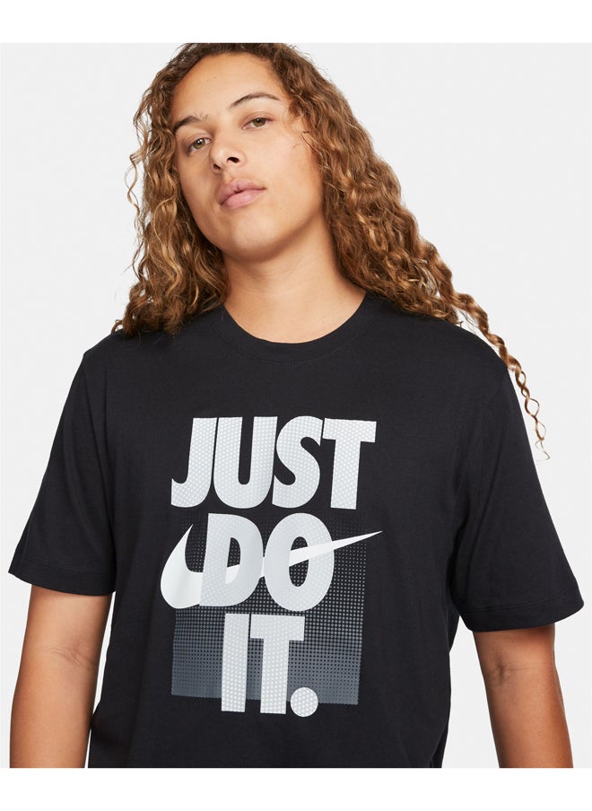 Nike Men NSW 12Mo Just do it Tee  - Image 3
