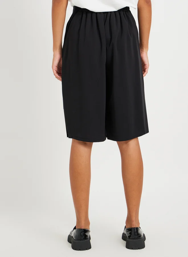 Take Two Solid Button Adorned Pleated Regular Fit Shorts