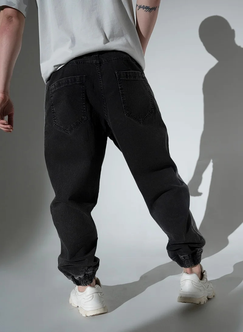 Hubberholme Clean Look Relaxed Fit Stretchable Joggers for Men