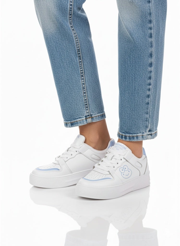 حذاء رياضي كاجوال عصري بطبعة جانبية مرحة - متوفر بمختلف الالوان و المقاسات - Image 1