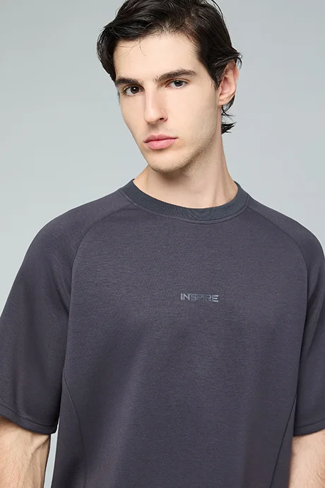 أر أند بي Embroidery Detail T-Shirt with Crew Neck and Short Sleeves
