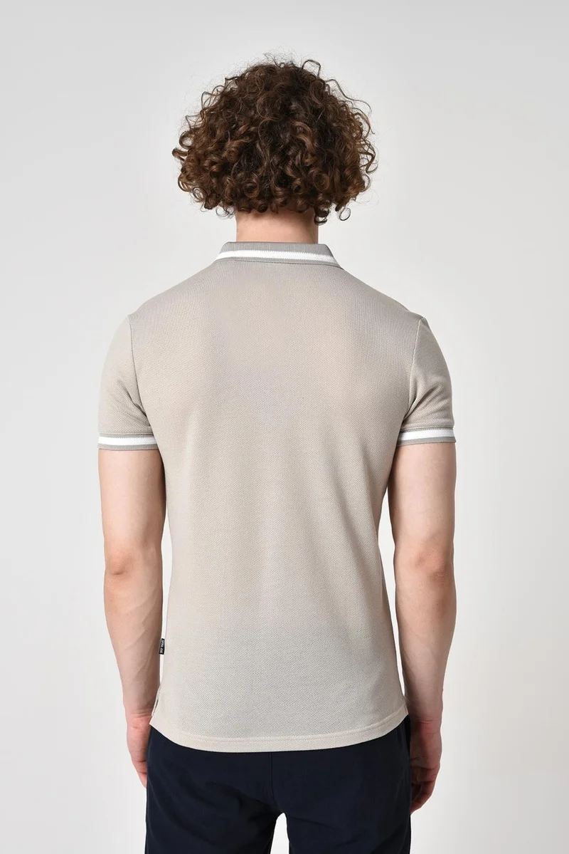 الكسندر جاردي Zipper Detail Polo Neck T-Shirt (Barakm)