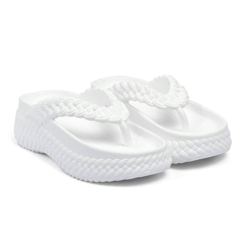 Face صنادل بيضاء لها - Image 5