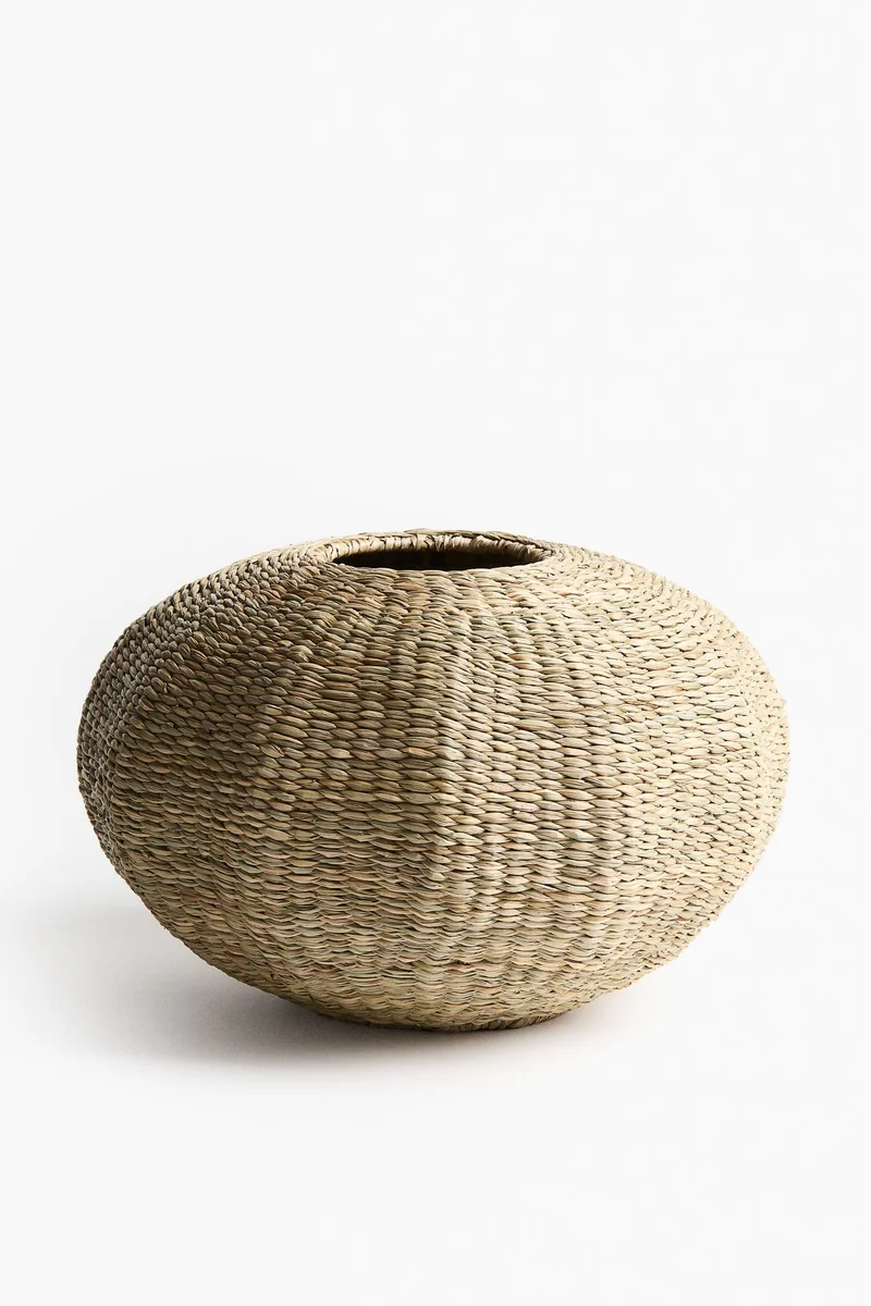 H&M Seagrass vase