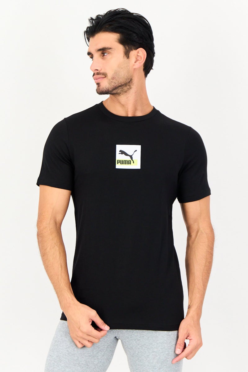 PUMA تي شيرت رياضي للرجال بأكمام قصيرة مناسب في الهواء الطلق، أسود - Image 1