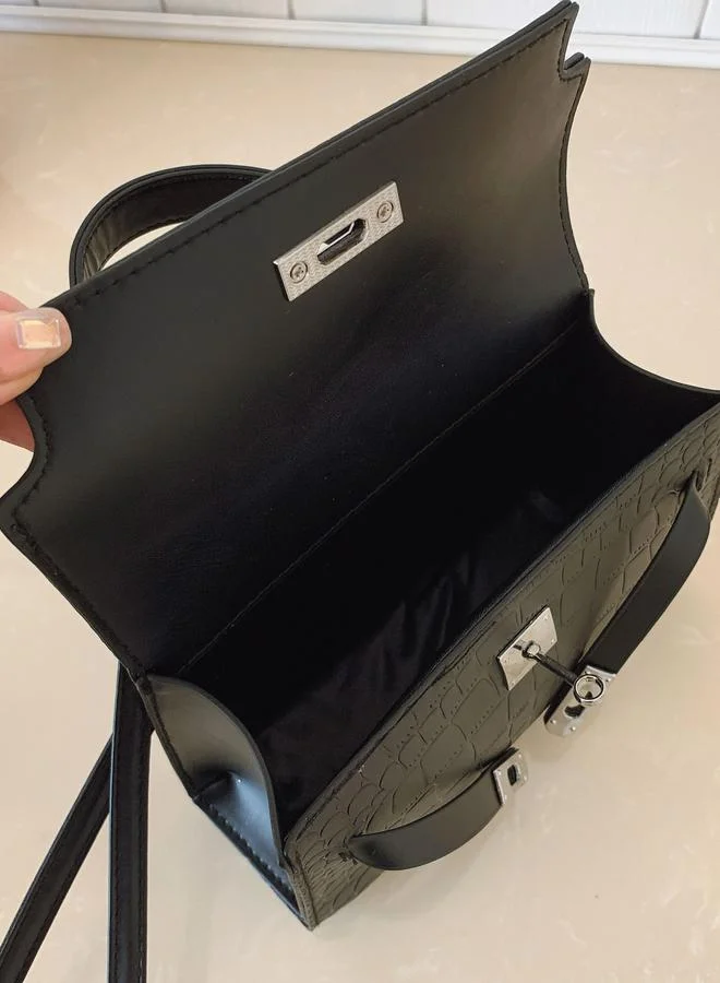 تايك تو Black Croc-Embossed Shoulder Bag