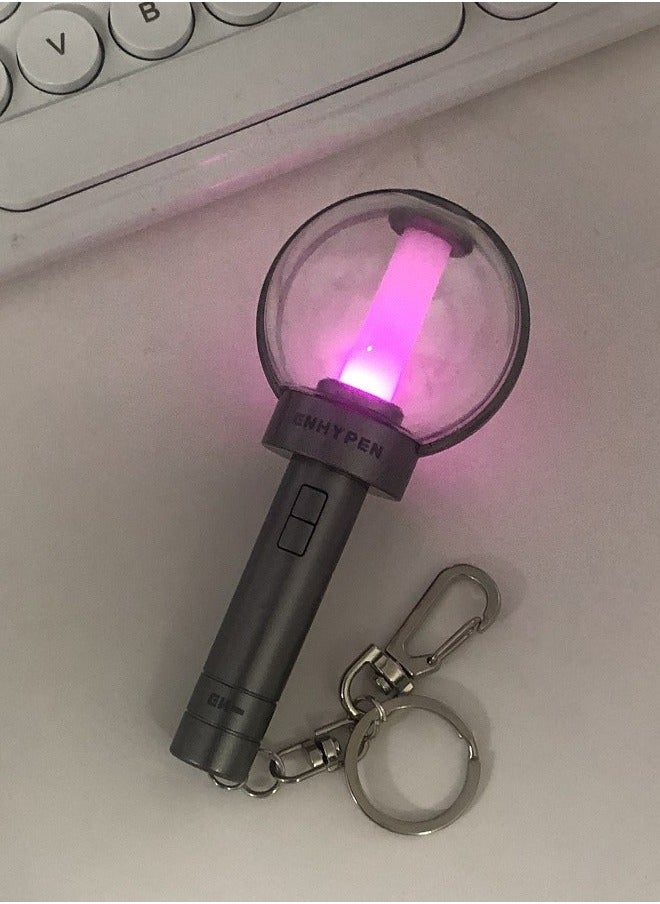 نيبمينينت سلسلة مفاتيح Kpop Enhypen Glowstick الخفيفة قلادة صغيرة على شكل عصا  - Image 3