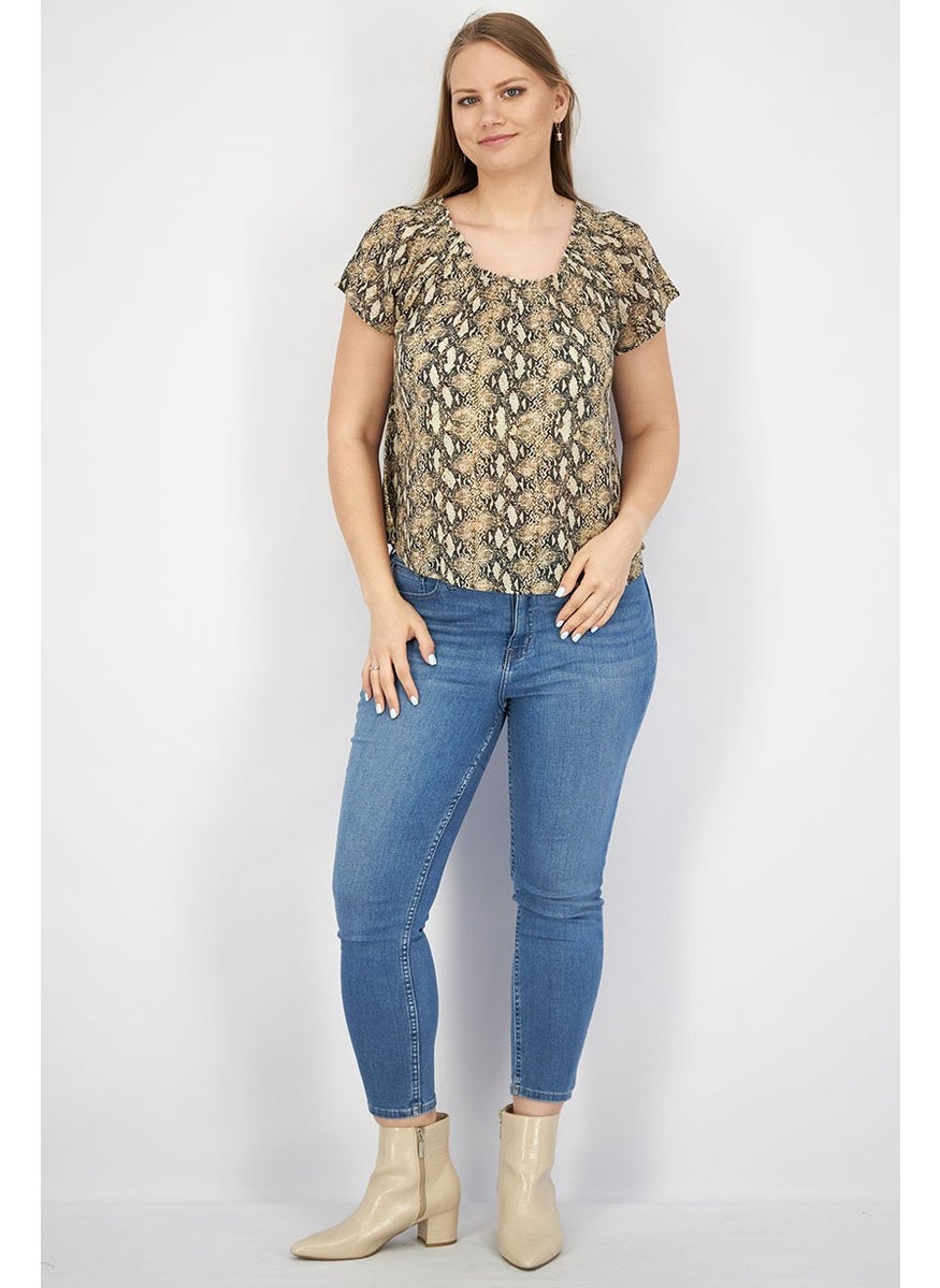 Generation Love - Women Square Neckline Short Sleeve Printed Top, Black Combo - Image 1