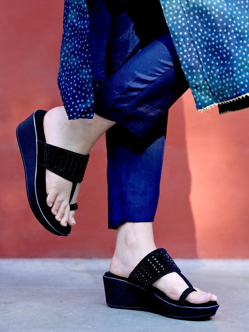 Shoetopia حذاء شوetopيا الكلاسيكي ذو الكعب للنساء والفتيات - Image 3