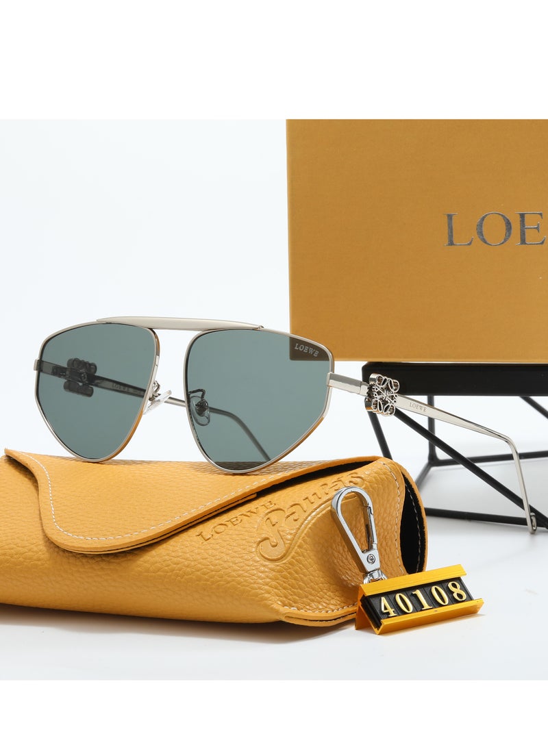 LOEWE Stylish Aviator Sunglasses
