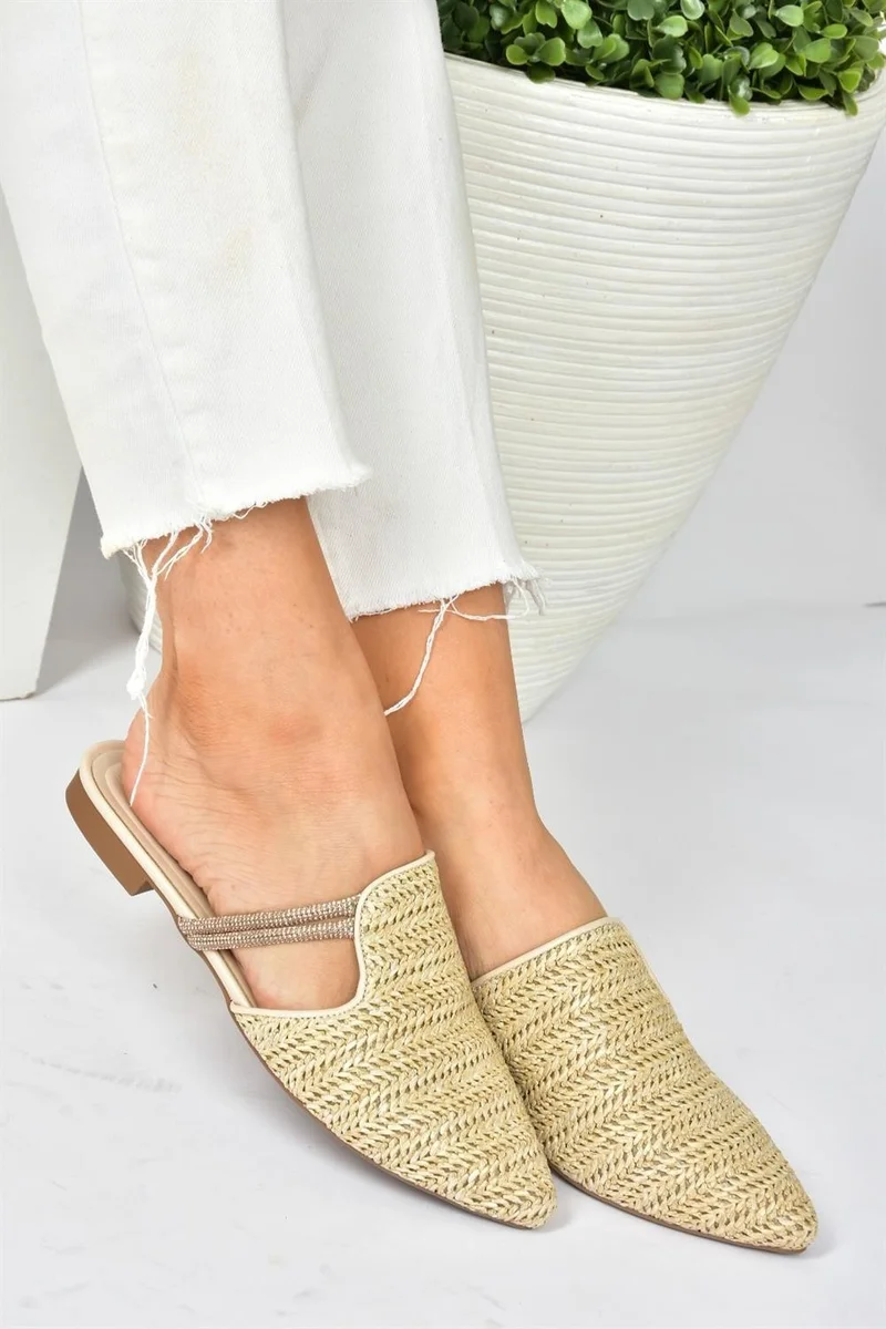 فوكس شوز Ten Wicker Stone Detailed Women's Slippers P820031417