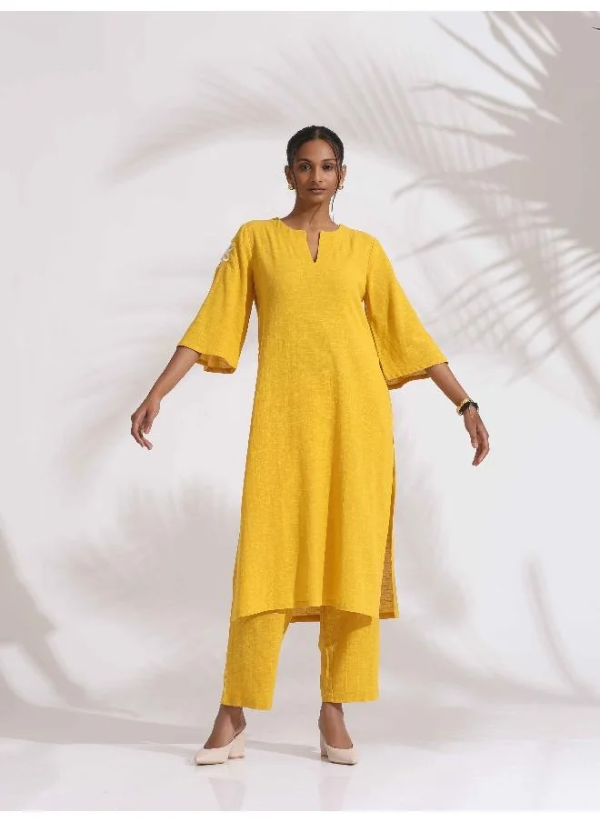 ترو برونز trueBrowns Yellow Cotton Slub Embroidered Straight Kurta Set